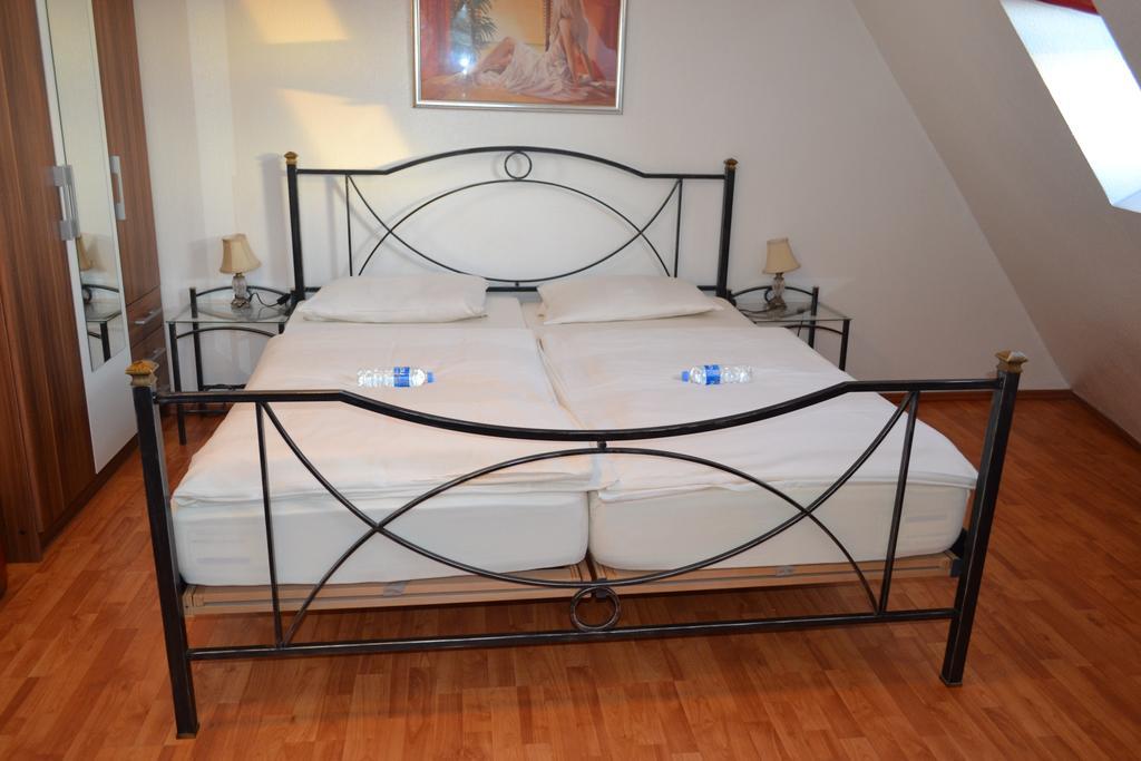 Koelnotel Hostel, Apart & Suite 객실 사진