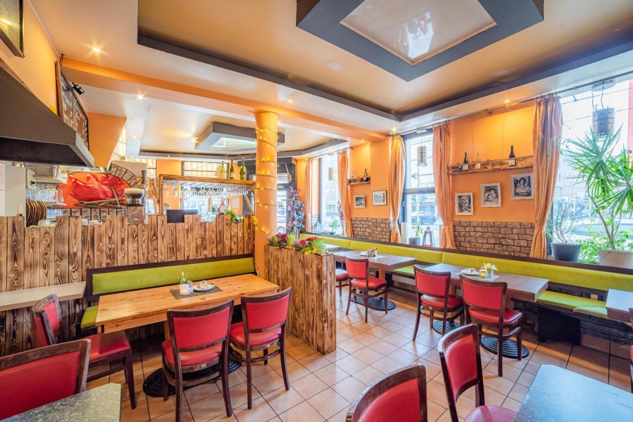Koelnotel Hostel, Apart & Suite 외부 사진